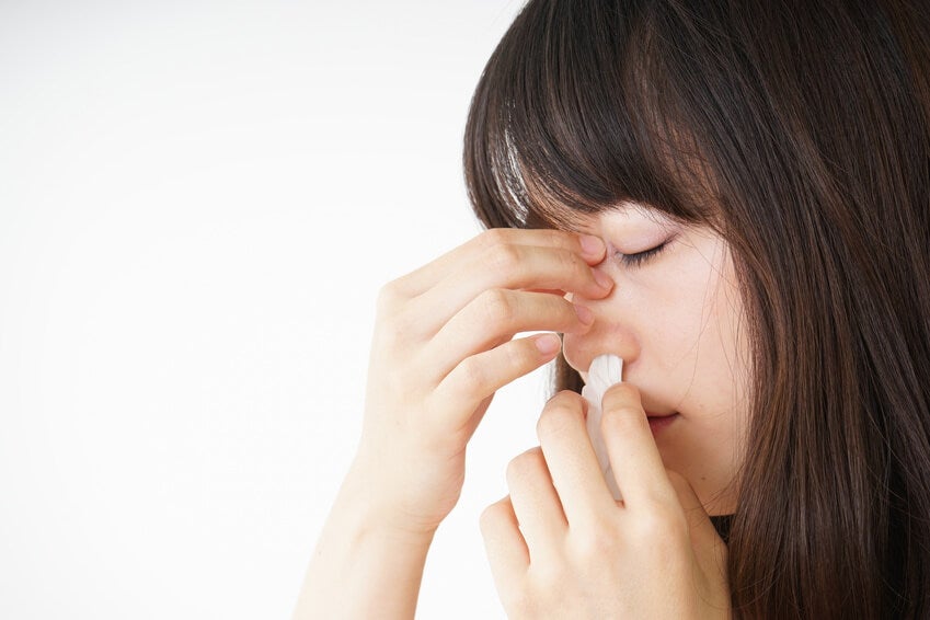 Nasenbluten: Ursachen, Behandlung und Tipps gegen Blutungen