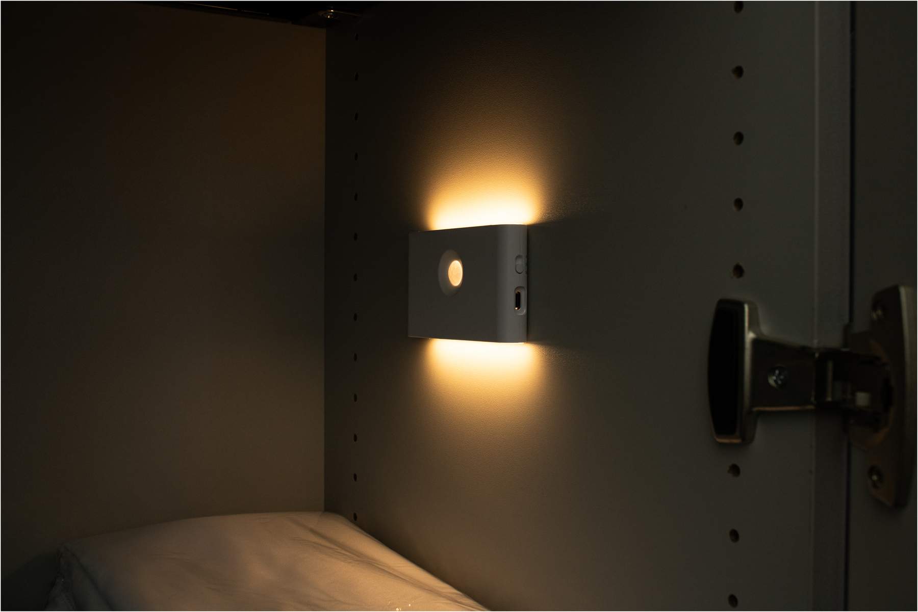 Intelligentes LED Nachtlicht mit Bewegungssensor