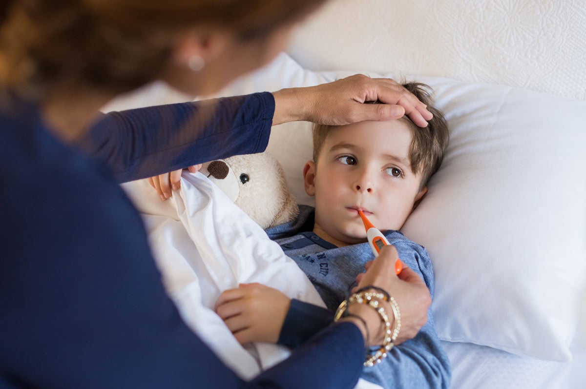 Magen-Darm-Erkrankung bei Kindern – Die effektivsten Hausmittel und hilfreiche Tipps